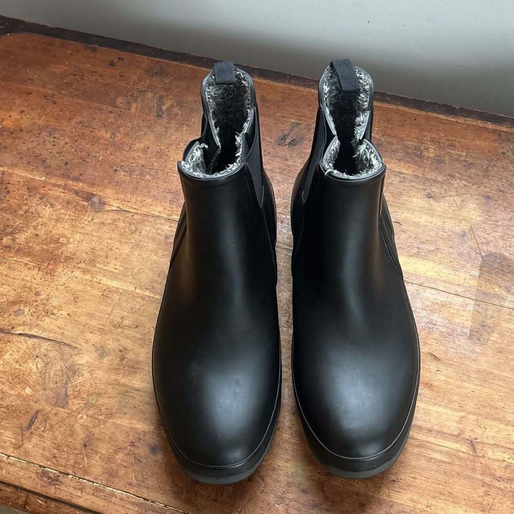 Bogs Amanda Plush - Black Winter & Rain Boots
